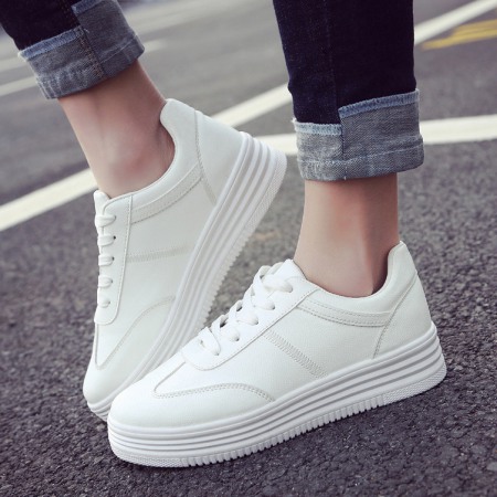 Spring New White Shoes Female Student Running Board Shoes Women Heightened Casual Shoes Breathable